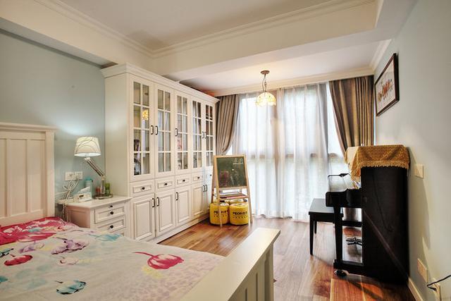 |130平的美式新房，预算25万设计费就花了一万，但这效果很值