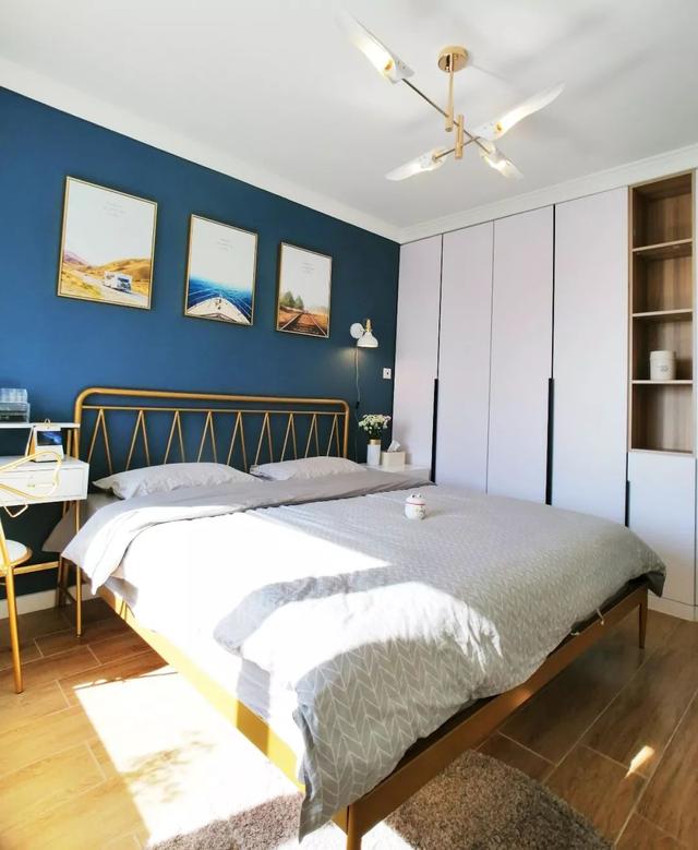 |衣柜也可以撞色，颜色撞得对，衣柜也可以很美