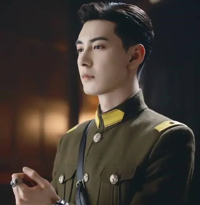 陈星旭|骗女友全家，伪装傻帅甜，这个娱乐圈恶毒男怎么还有千万粉啊