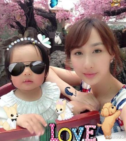 雷佳音|20岁出道，25岁结婚育有一女，今35岁被丈夫雷佳音宠成公主