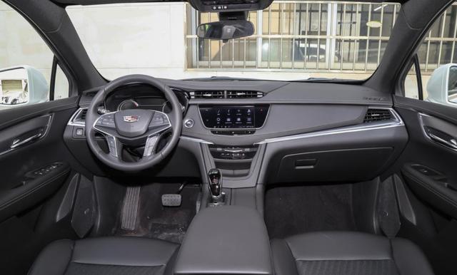 [奥迪Q5]巨幅优惠的凯迪拉克XT5，豪华与舒适的代表，竞争奥迪Q5L！