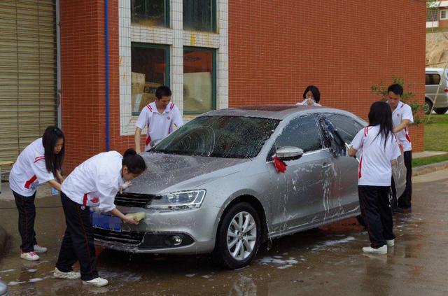 买车|中国式养车“3大怪象”，维修工的话句句戳心：都是穷人思维