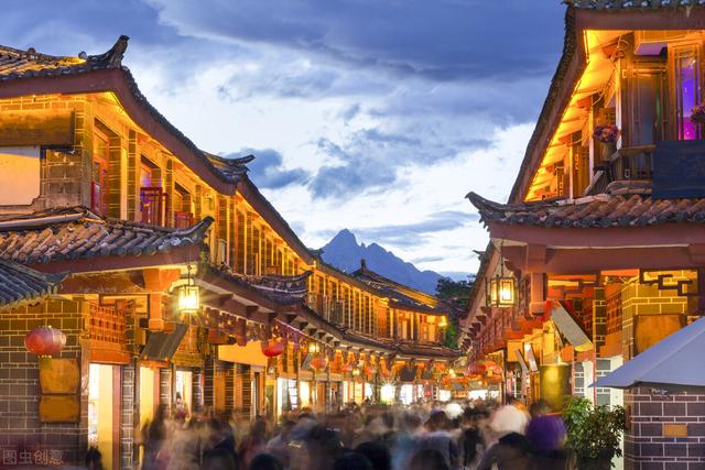 三亚|国庆期间这三座城市深受欢迎，往年游客量众多，游客流连忘返