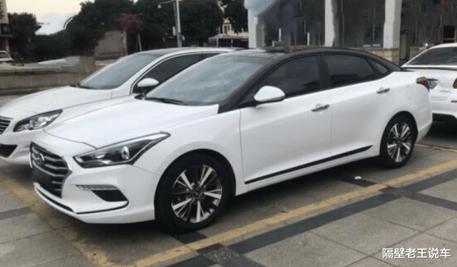 大众速腾@9个月没白等,刚上市卖15万买不起,如今跌到9.9万,果断放弃大众速腾