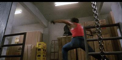 洪金宝|50位明星参演，成本仅80万，这部喜剧赢了一段佳话，打破票房纪录