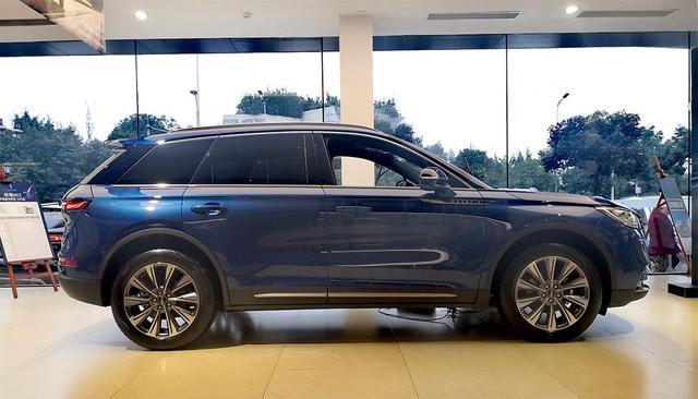 #c级车#又一豪车火了!比宝马X3气派,2.0T破百7秒,百万逼格才23万起