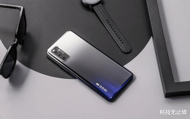 「苹果」目前这3款手机公认值得买，一款比一款性价比高，“真香”！