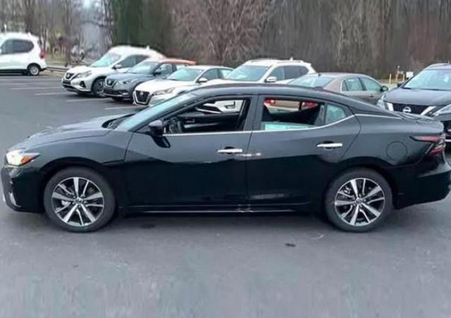 『西玛』2020款日产西玛细节曝光！3.5L V6爆305马力，势要抢亚洲龙饭碗