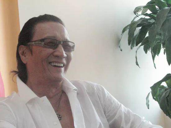 洪金宝|香港演艺圈“地位最高”的4人，成龙没上榜，洪金宝也仅能排末尾！