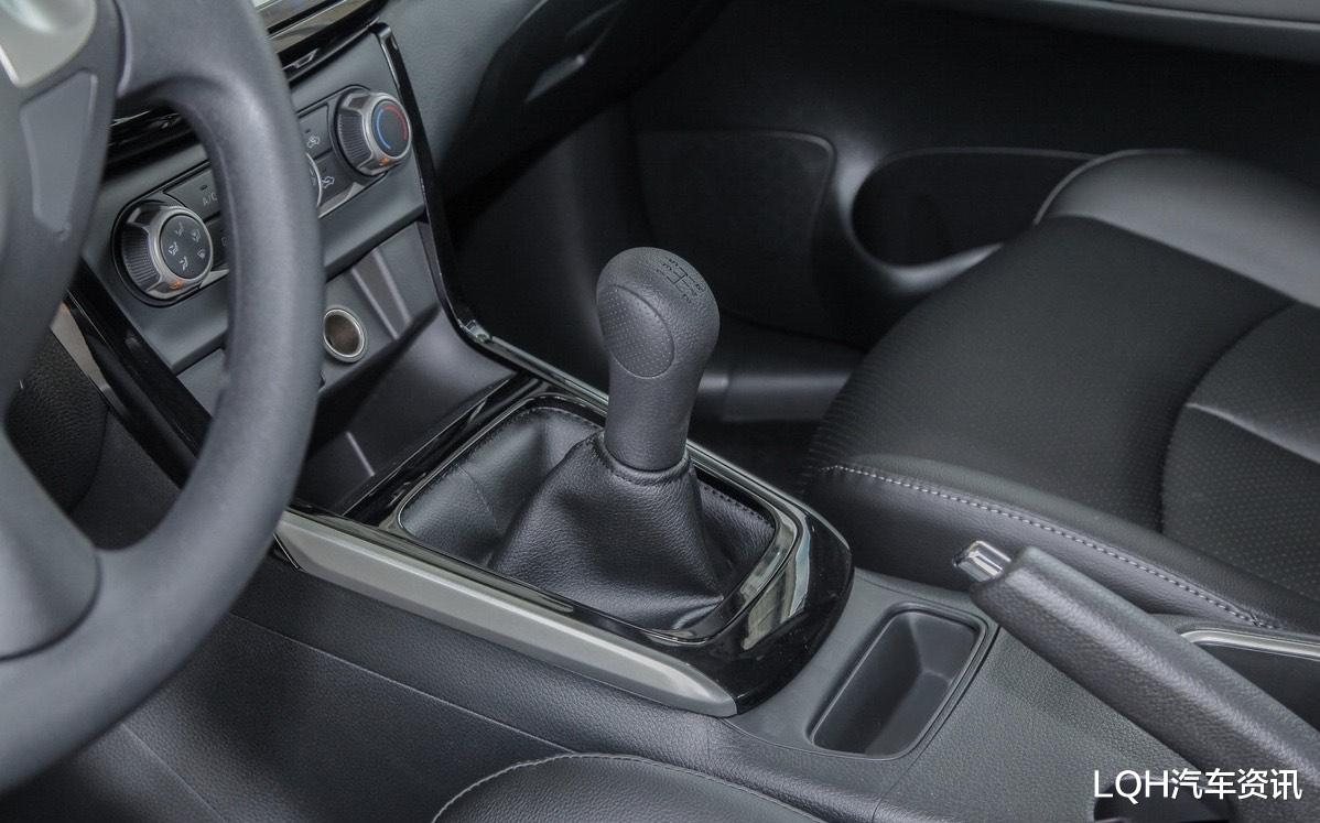 比亚迪|如果手握10万，就首选日产轩逸，空间大、动力强，一公里才3毛钱