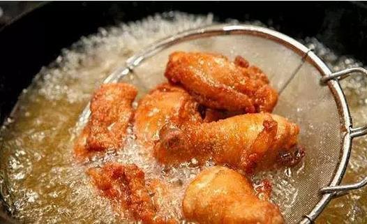 糖尿病■得了糖尿病，一定要“忌口”的3种食物，否则会让血糖“飙升”！