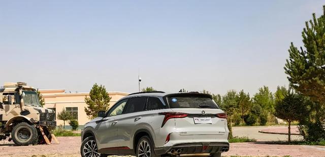 汽车之家|预算12万左右，长安CS75PLUS与本田XR-V怎么选？