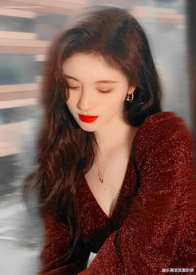 谢明皓|2小时喷56位艺人,得罪半个娱乐圈,谢明皓爆料王一博肖战关系