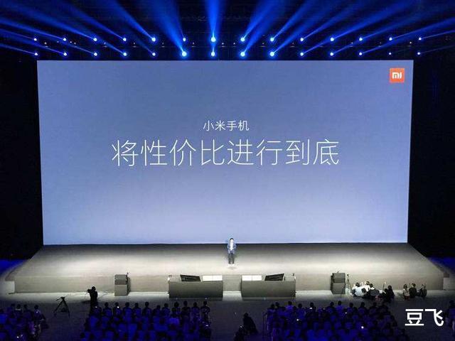 小米科技@安兔兔性价比榜：小米10倒数第三，性价比第一的，你能猜对算我输