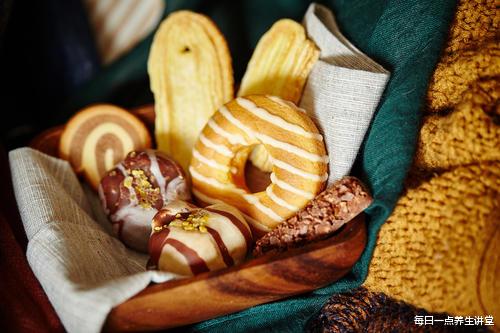 #糖尿病#糖尿病的“源头”发现了,并不是甜食,而是它,劝你管住嘴巴