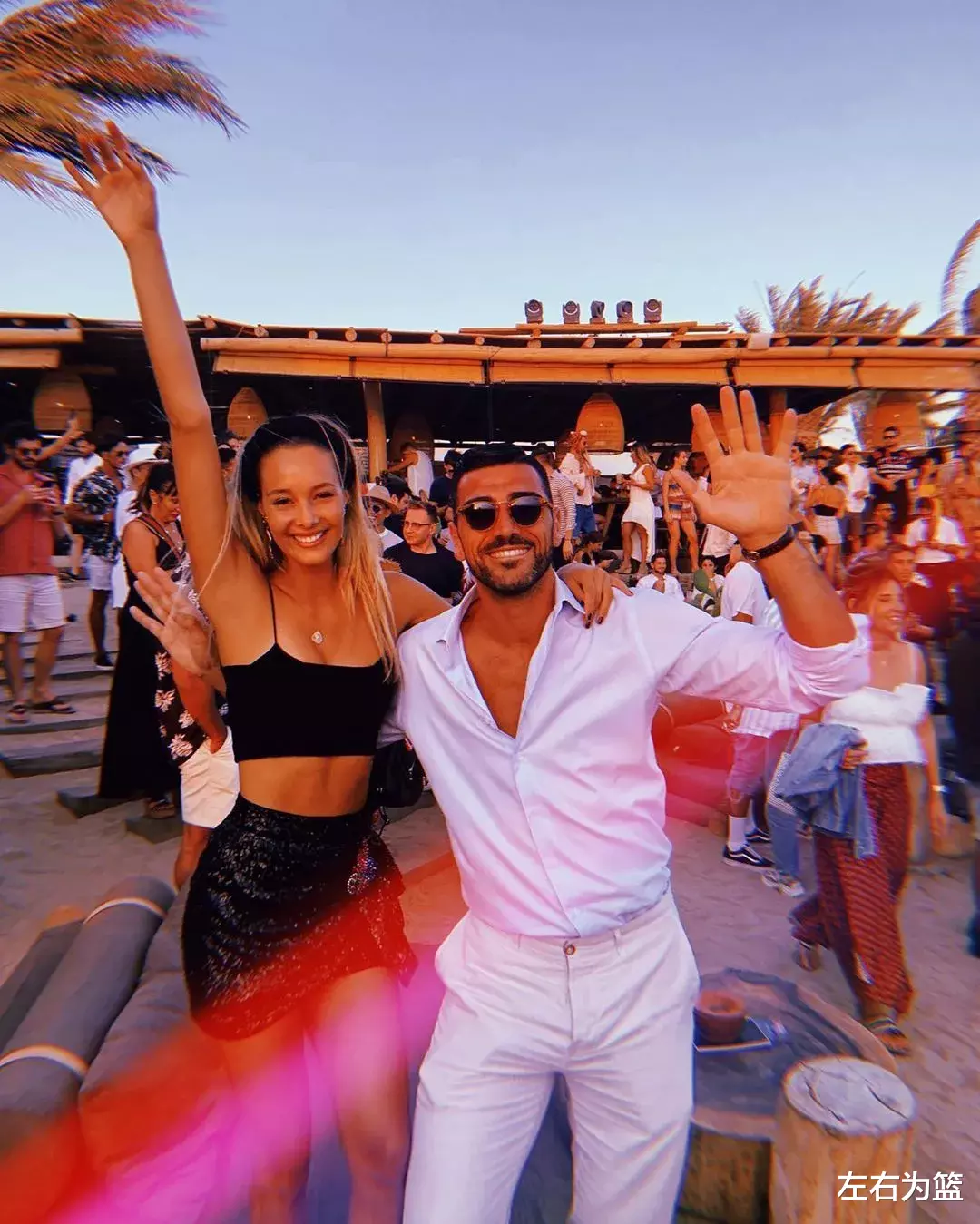 瓦尔加|从17岁到25岁!妥妥的养生型女友!腿长看着就恐高啊!