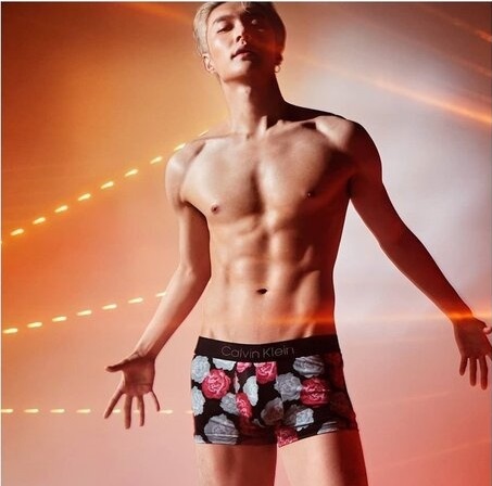 『张艺兴』流水的学员不变的PD！张艺兴官宣加盟《少年之名》