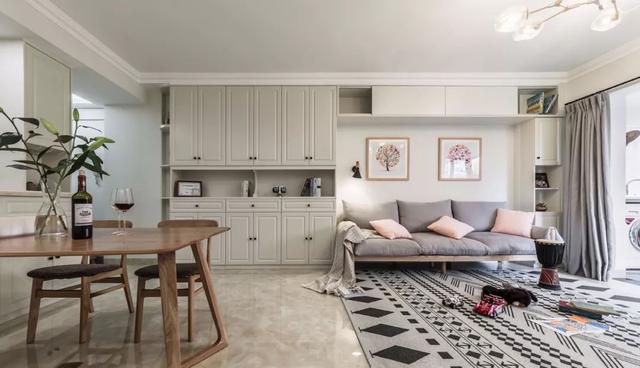 92平的小三居也宽敞，收纳能力很突出！