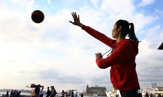 朱婷：出丑了！朱婷发言念错字，运动员文化缺失已成常态？