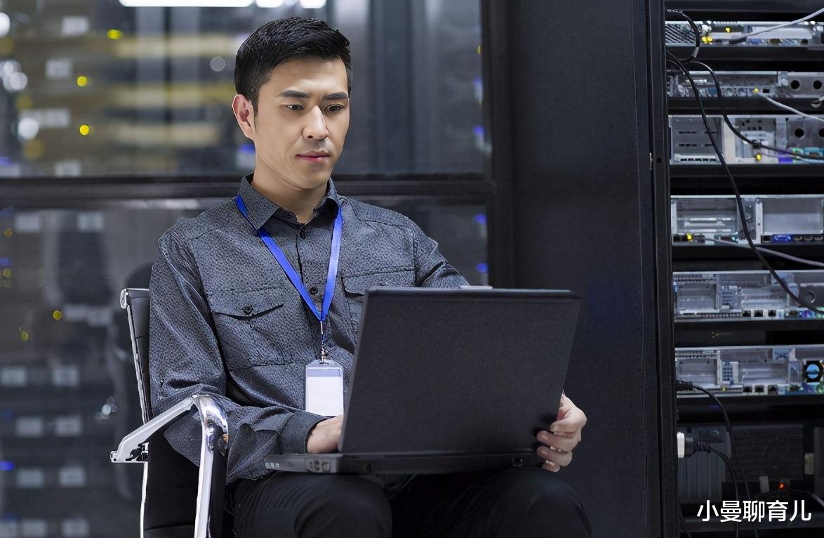 |2020年就业率最高的5个专业,没毕业就被“招走”,有你的专业吗