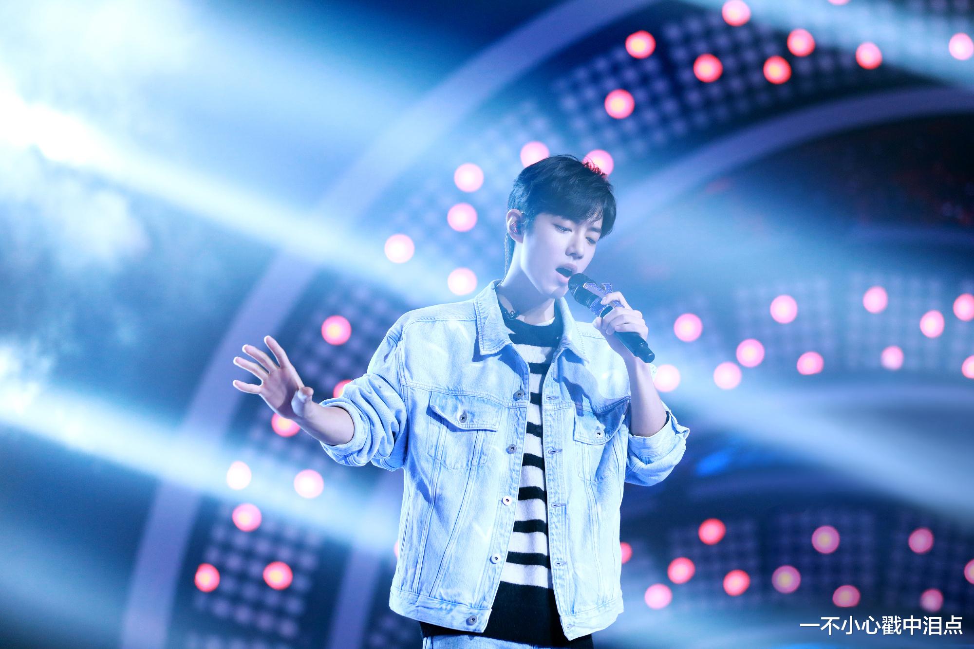 #肖战#肖战单曲销量破纪录：指望227事件能让饭圈女孩清醒，太天真了