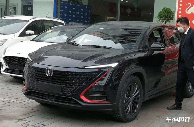 富二代▲长安引力SUV谍照，设计有科幻感，L3级自动驾驶，1.5T发动机