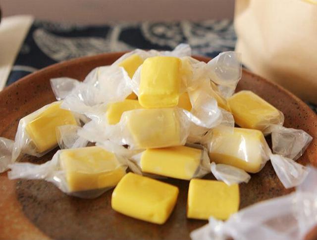 「饼干」国内最“难以下咽”的5种零食，假如你全吃过，那就太让人心疼了