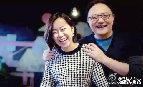 格力电器|?成年人的焦虑，一年200块：薛兆丰赚3000万，这个罗胖身价或达50亿