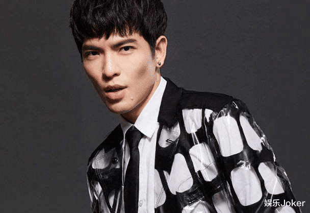 音乐节|他们都是知名歌手,唱片销量很好,演唱会门票很快被抢购一空