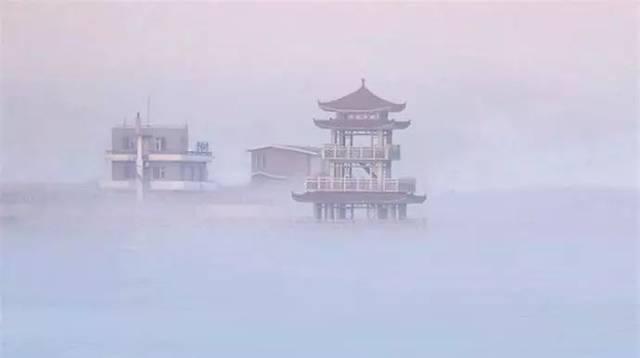 「科学家」海市蜃楼重现2千年的建筑？地球寻不到原型，科学家无法给出答案