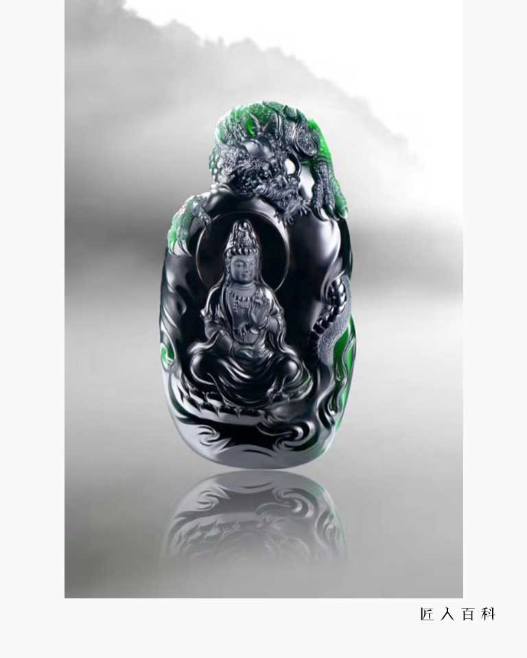 翡翠■玉雕设计师黄建栖和他的兄弟翡翠厂