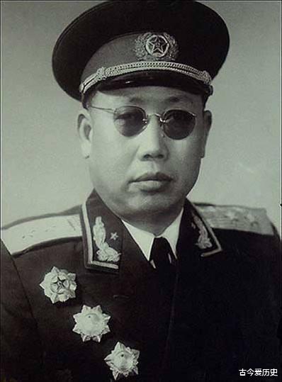 长征|李作鹏出狱后被要求改名，晚年坦言：若不是我，红军很难过草地