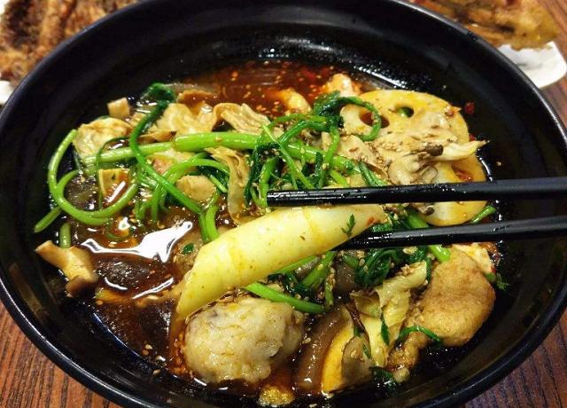 食材|去吃麻辣烫，就盯这4种贵菜拿，老板跟你急，店员：这人太会吃！