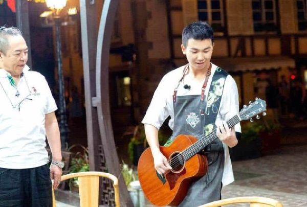 「欧豪」同是13届快男学员,华晨宇叱咤乐坛,欧豪转型当演员,他却销声匿迹无人知