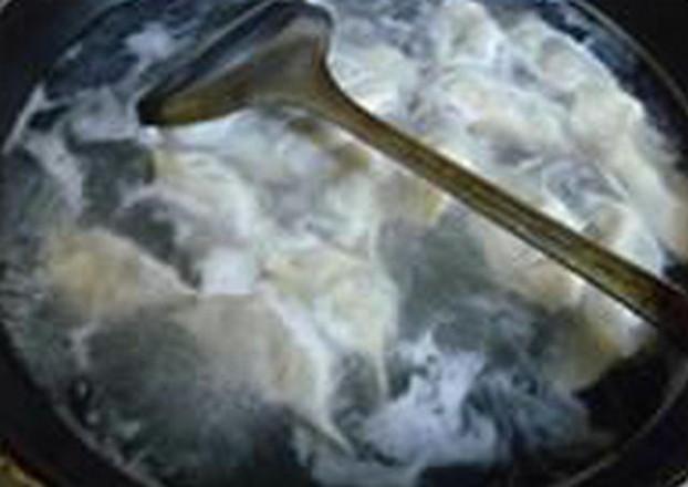 【饺子】夏季吃饺子，就馋这馅，比韭菜和白菜都鲜，我家隔三差五吃