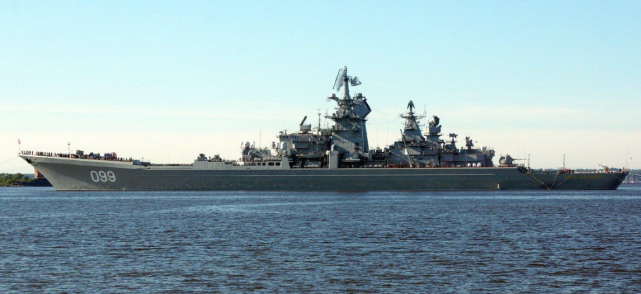 美航母▲3万吨核巨舰满血复活，千里之外狙杀美航母，可单挑美军航母舰队