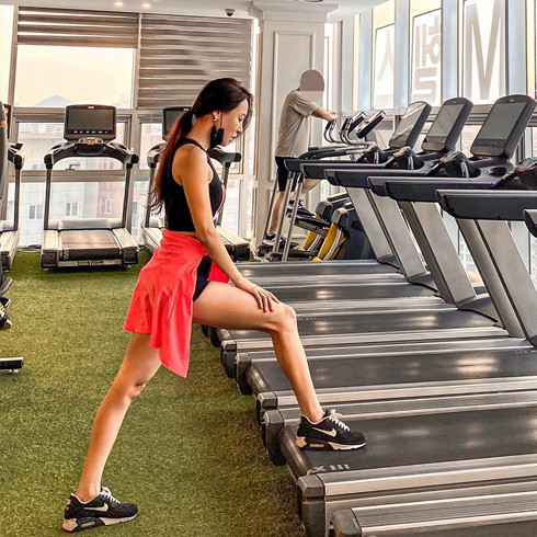 饮食|体重相同，但身材却大不相同，每天4餐依然拥有逆天好身材