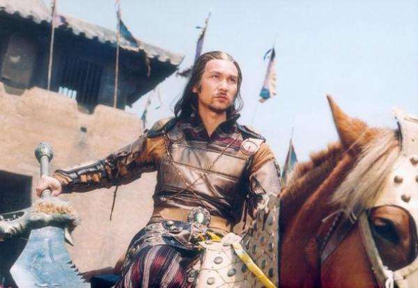 #宋朝#此女美若天仙，禽兽父亲因为好色，强行纳其为妾，并称非自己亲生