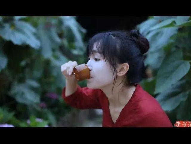 #李子柒#李子柒被写入小学语文考卷 家长吐槽:出卷老师浅薄