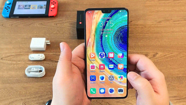 华为mate30|老机新说：华为Mate30比Pro版本更加实用？其实原因很简单