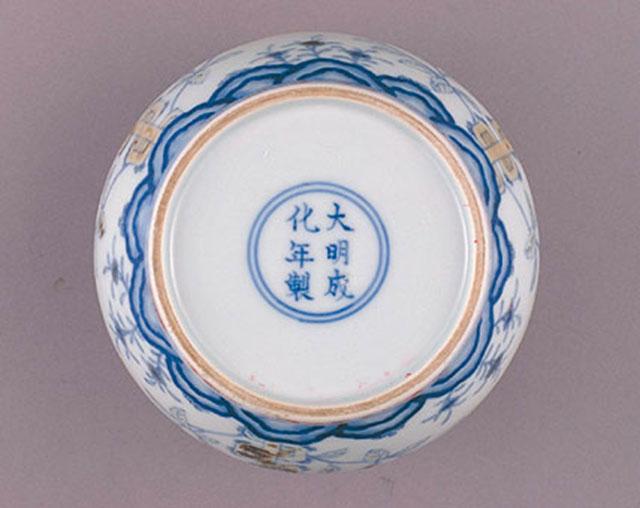 「」1956年，古董富商无偿献国3000余文物，日常却舍不得吃1块钱的肉