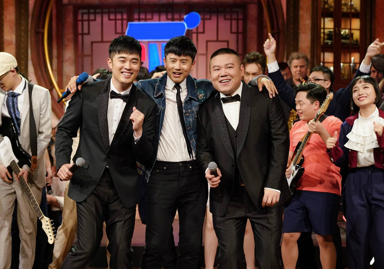 岳云鹏：胡海泉现场叫“马云哥哥”，岳云鹏一句话，让台下马云笑个不停！