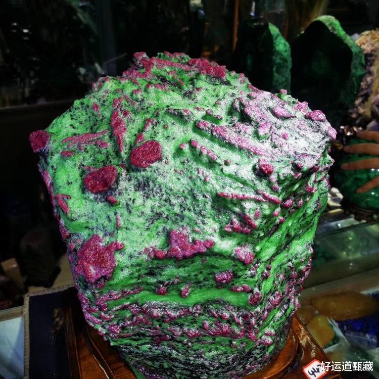 奇石|奇石观赏石有没有收藏价值，什么样奇石有收藏价值