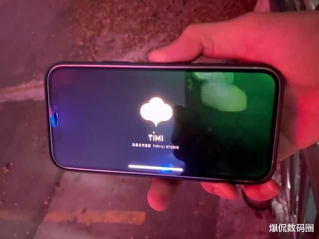 苹果|iPhone 12遭遇两起“门”事件,苹果官方回应竟出奇一致