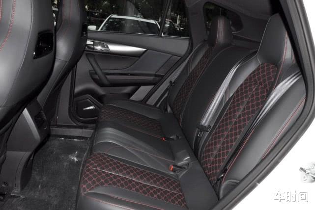 【海马8s】被冷落的国产“精品”，7.99万就有195马力，比荣放漂亮10倍