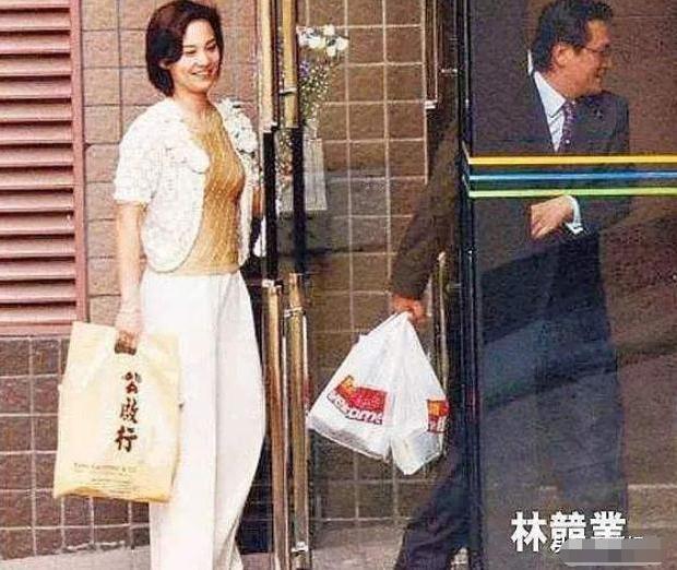 刘家良|18年前,刘家良突袭回家给妻子惊喜,三分钟后妻子上司在家中坠亡