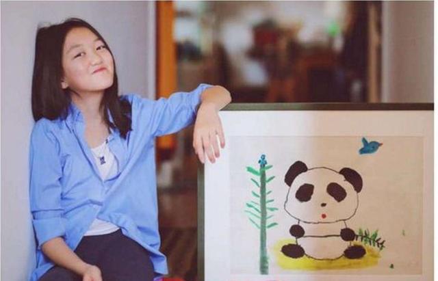 李嫣|14岁李嫣成功摘掉“兔唇”标签，长相神似年轻的王菲，美得不敢认