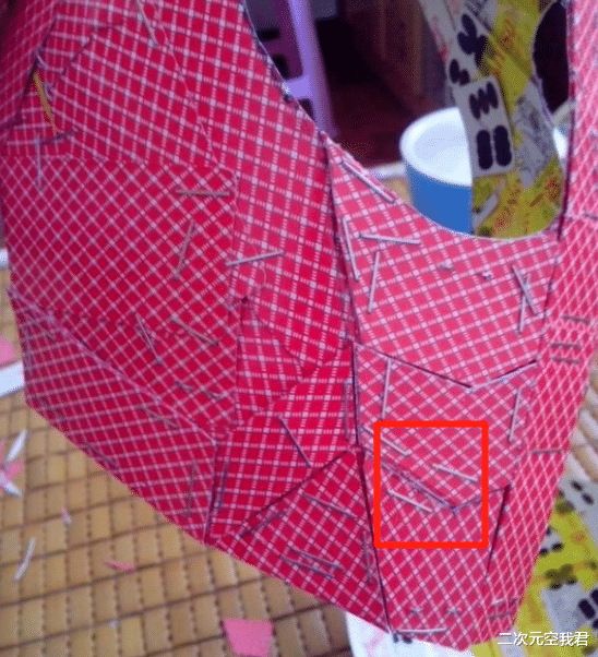coser|假面骑士民间神级coser，拿“扑克牌”糊头盔，帝骑皮套露脖子