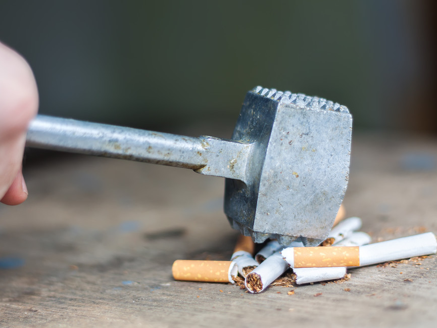 高血脂|高血脂7种食物不能多吃，降血脂记住“1喝、2戒、3运动”