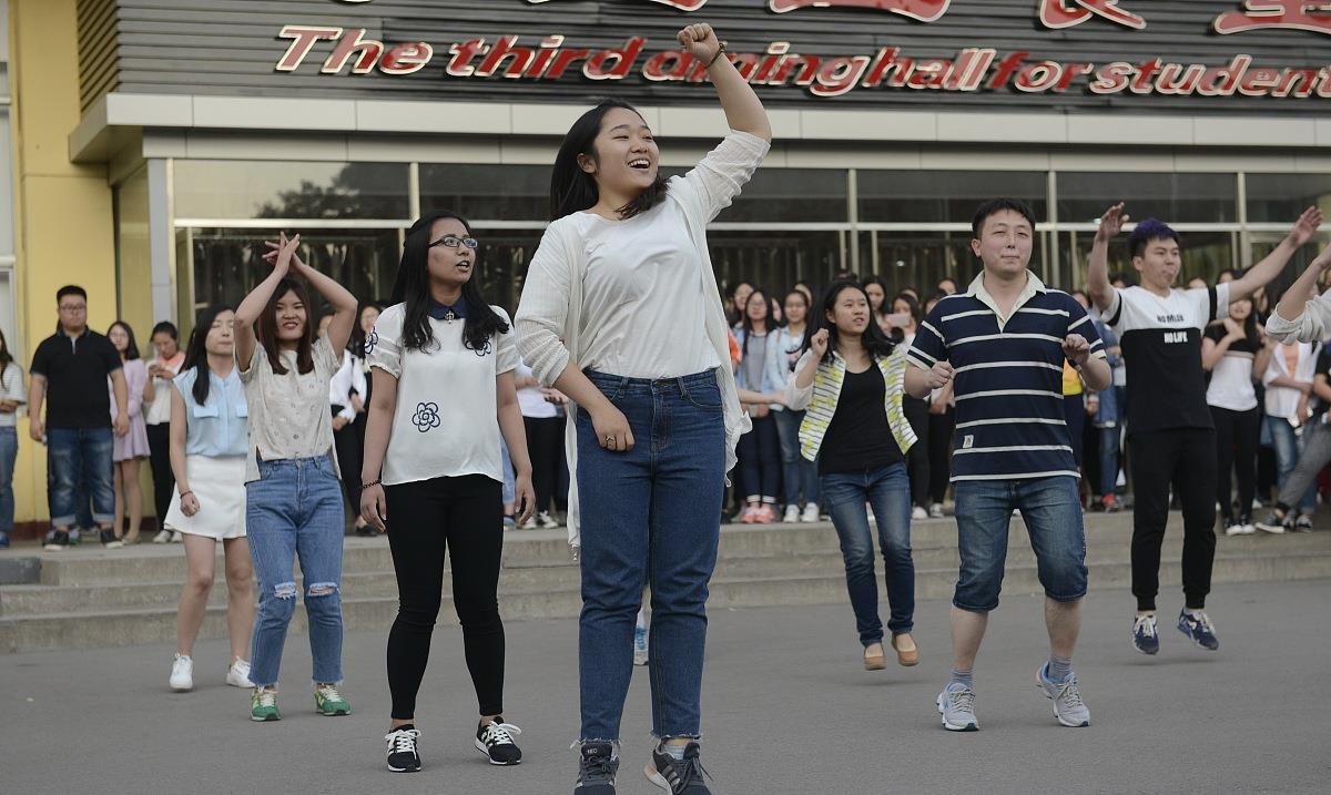 高校@13所非211财经类院校推荐，实力强、分数低，适合中等考生报考